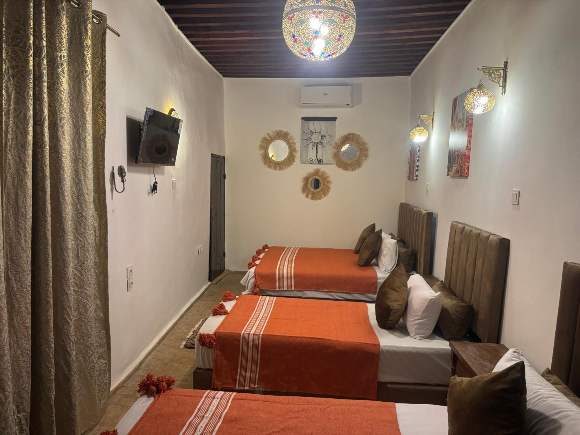 Hotel Dar Shauala Fez Esterno foto