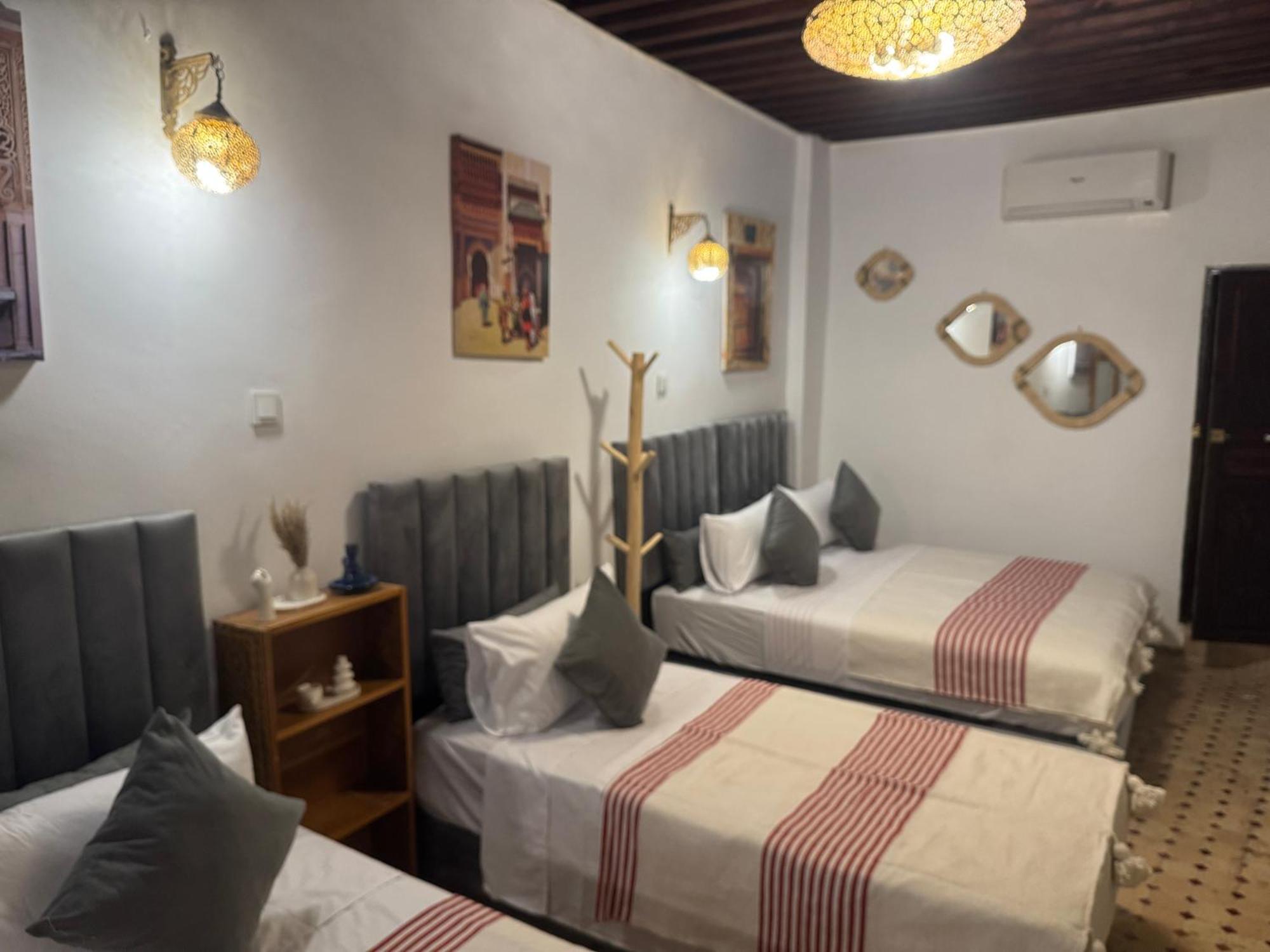 Hotel Dar Shauala Fez Esterno foto